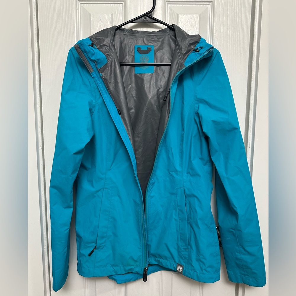 REI Women’s Rain Jacket XS
